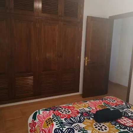 Brisamarina De Nyaraló *